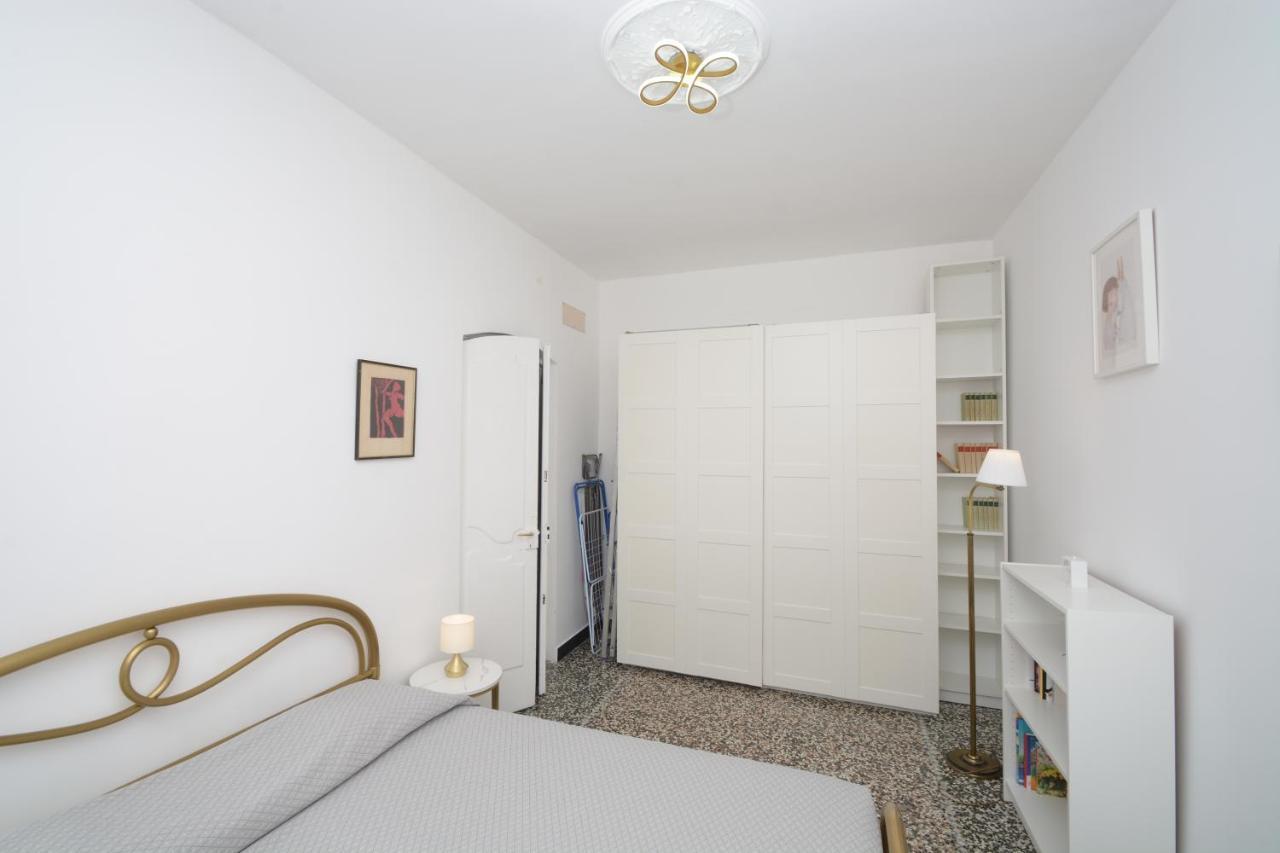 Pinelli Apartment Genoa Bagian luar foto