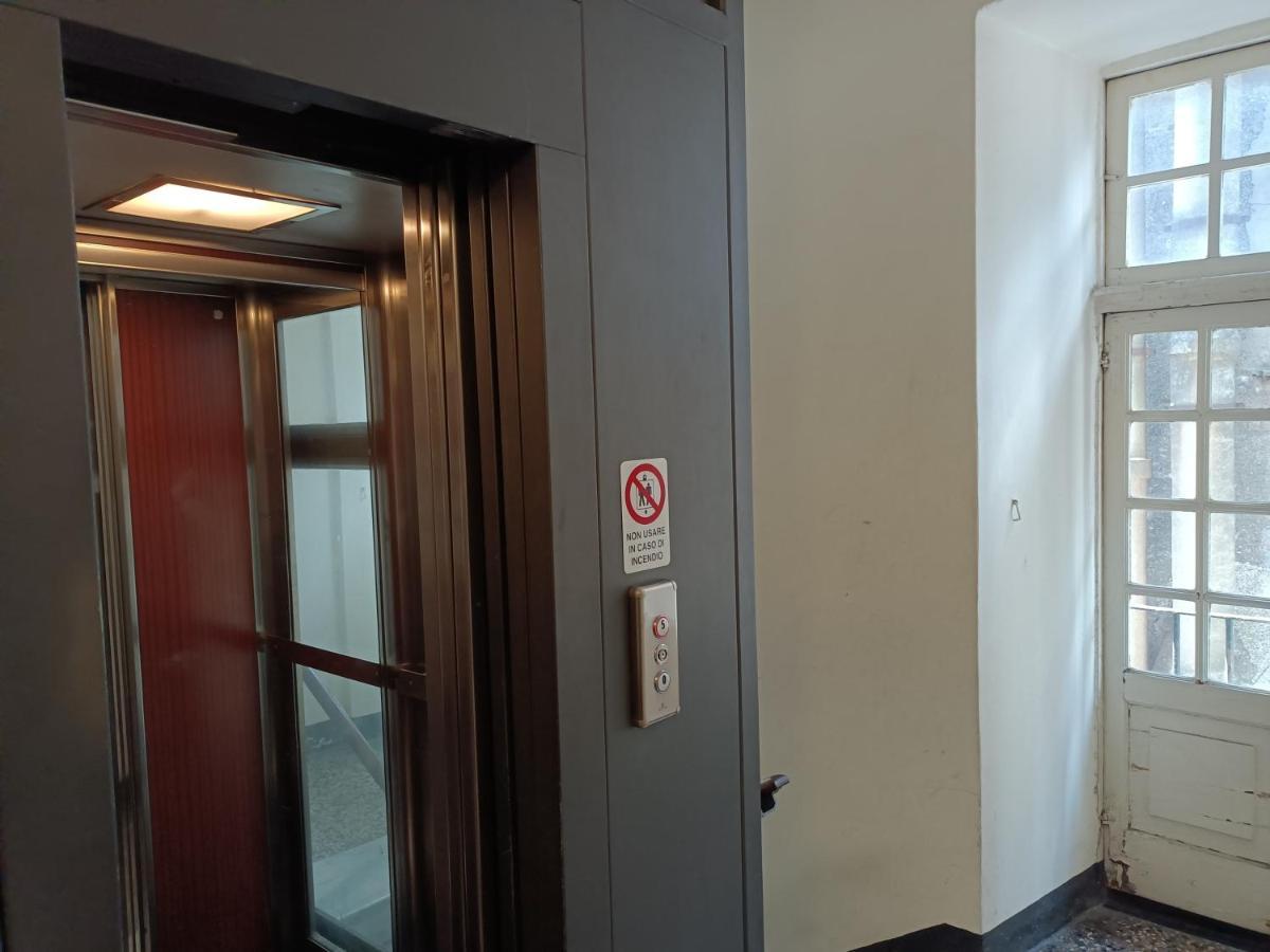 Pinelli Apartment Genoa Bagian luar foto