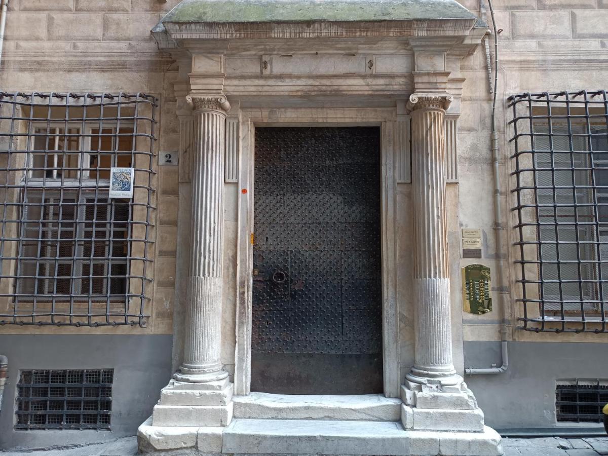 Pinelli Apartment Genoa Bagian luar foto