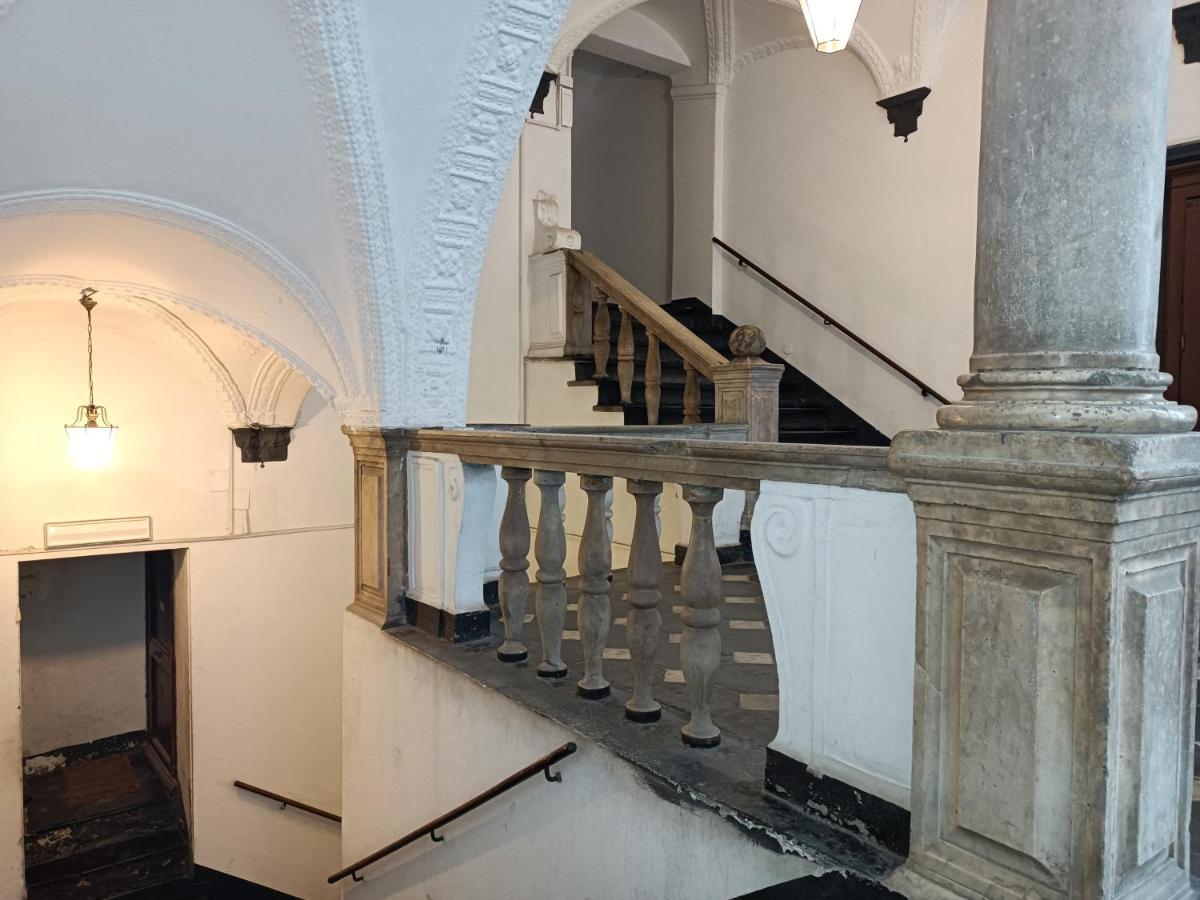 Pinelli Apartment Genoa Bagian luar foto